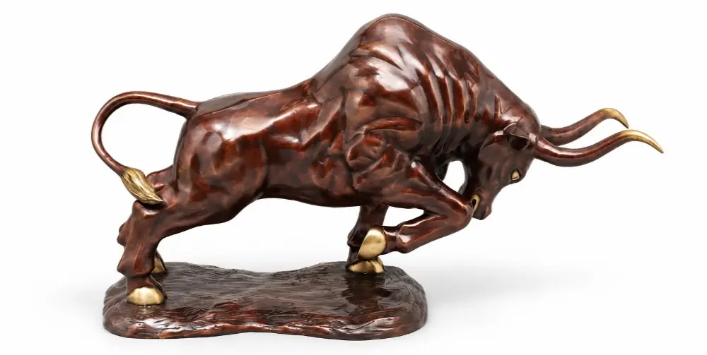 Attacking Angry Bull Brass Statue Home Decor