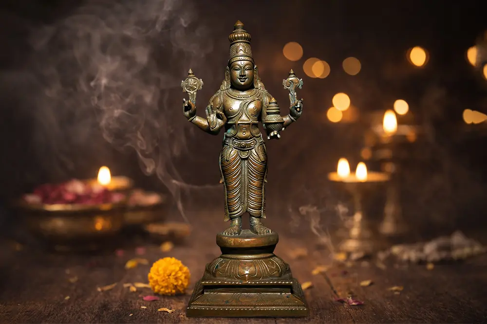 Dhanvantari: God of Medicine, Ayurveda and Healing