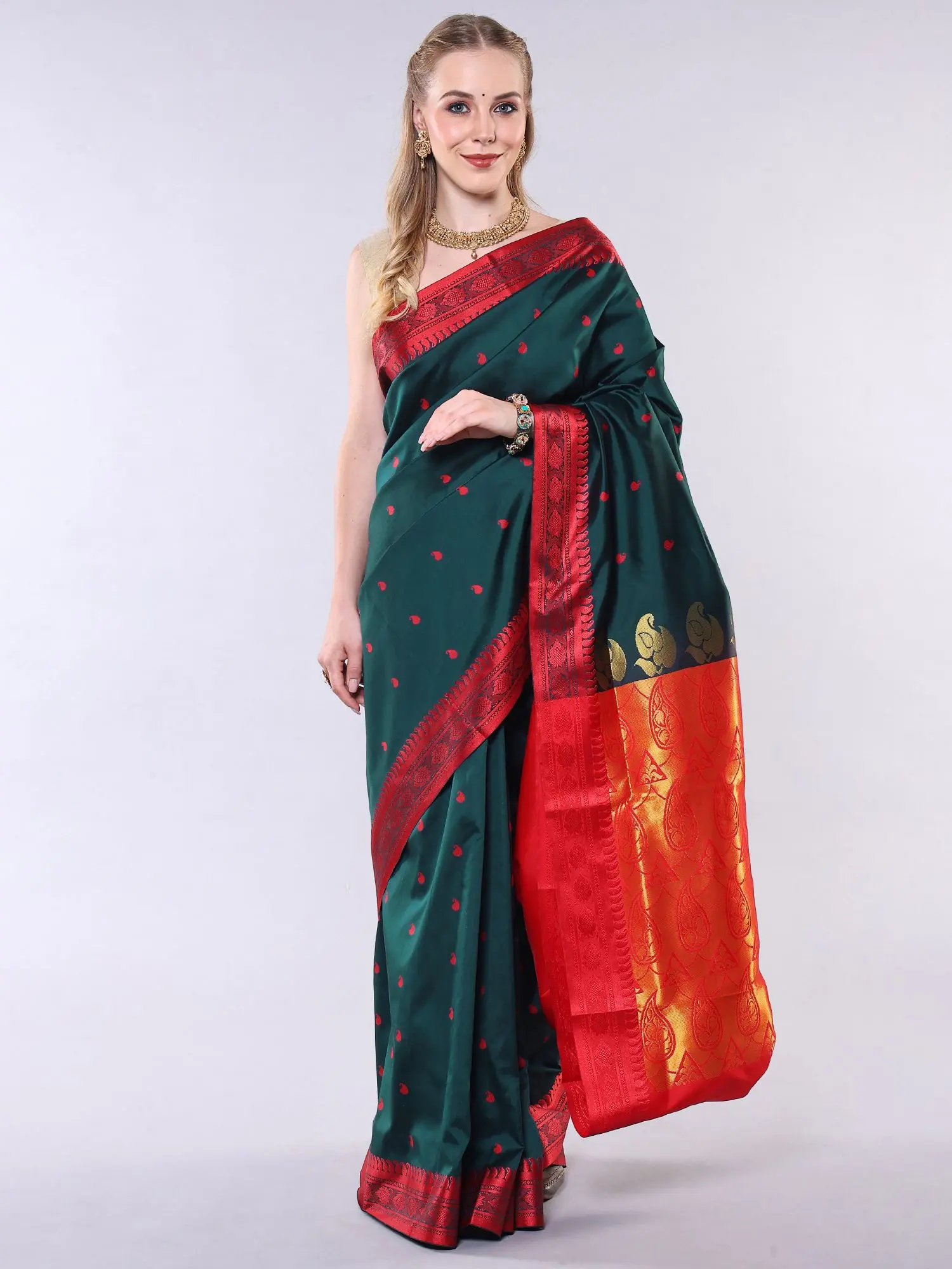 Mallard-Green Saree with Thread woven Contrast Border and Paisley Bootis from Banaras