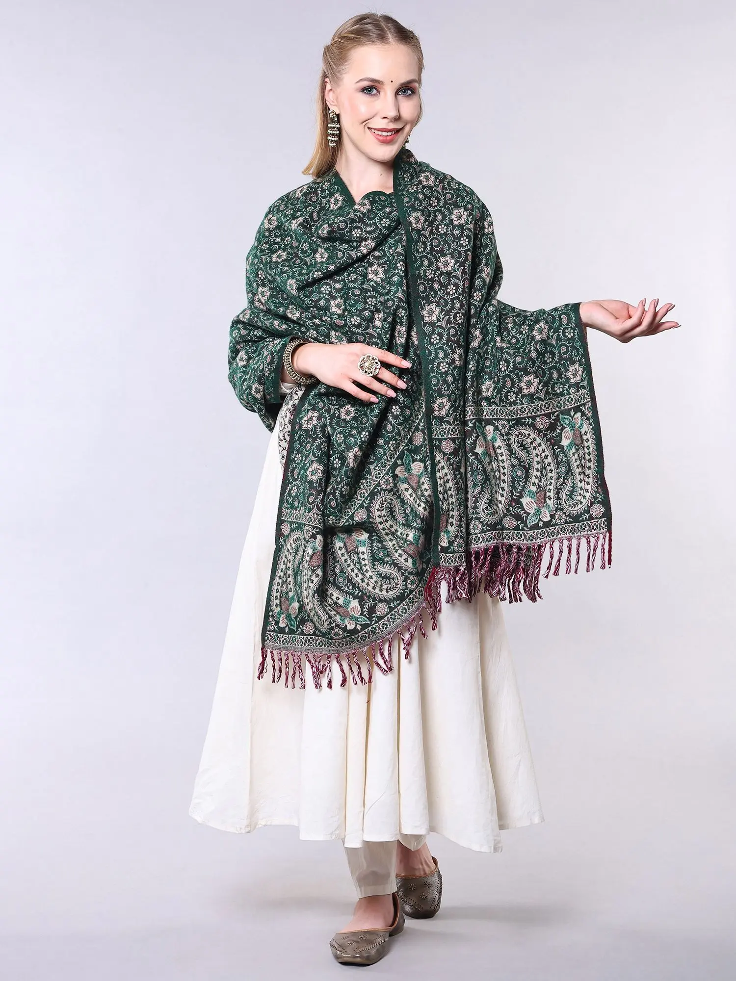 Rain-Forest Reversible Jamawar Shawl with Woven Floral Jaal and Paisley Border, alternate view