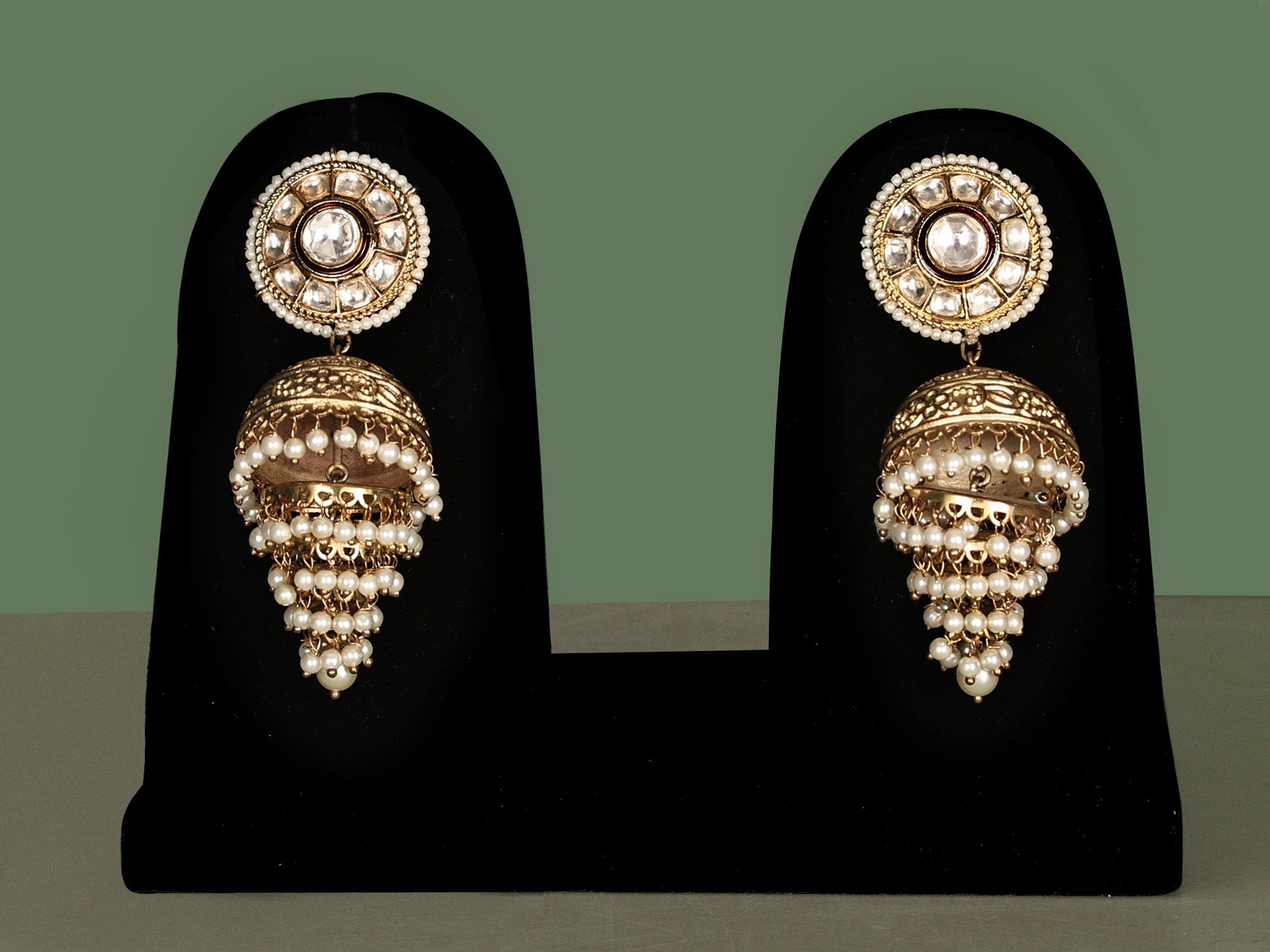 Kanvel | Gold jewelry simple, New gold jewellery designs, Gold earrings  models