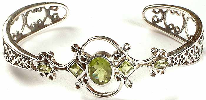 Art Nouveau Antique Russian Diamond Gold Link Bracelet  Antique Jewelry   Vintage Rings  Faberge EggsAntique Jewelry  Vintage Rings  Faberge Eggs