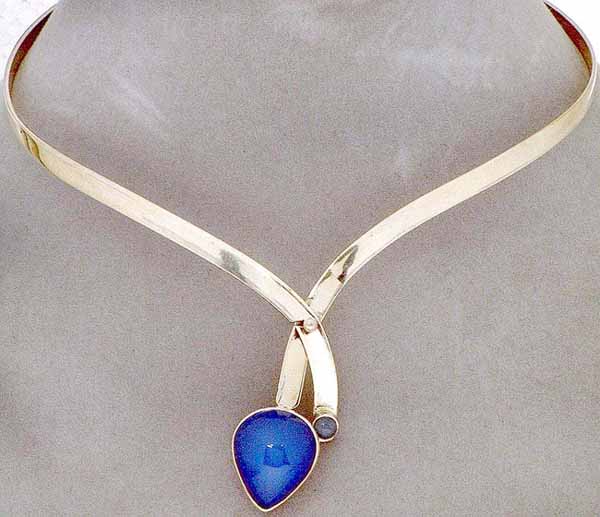 Chalcedony Choker Exotic India Art
