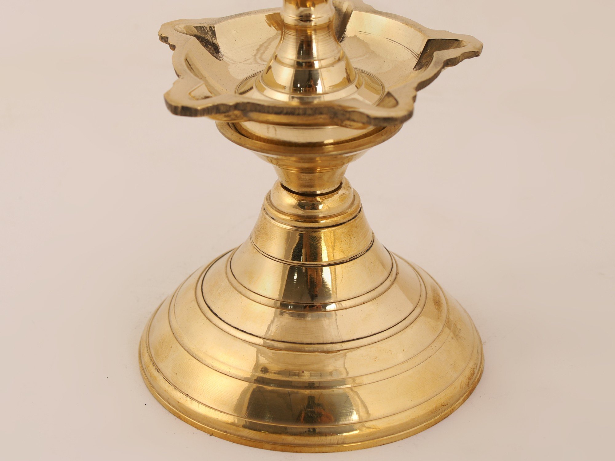 Small Brass Oil Lamp (Kuthu Vilakku) Four Wicks Snake Head Handle