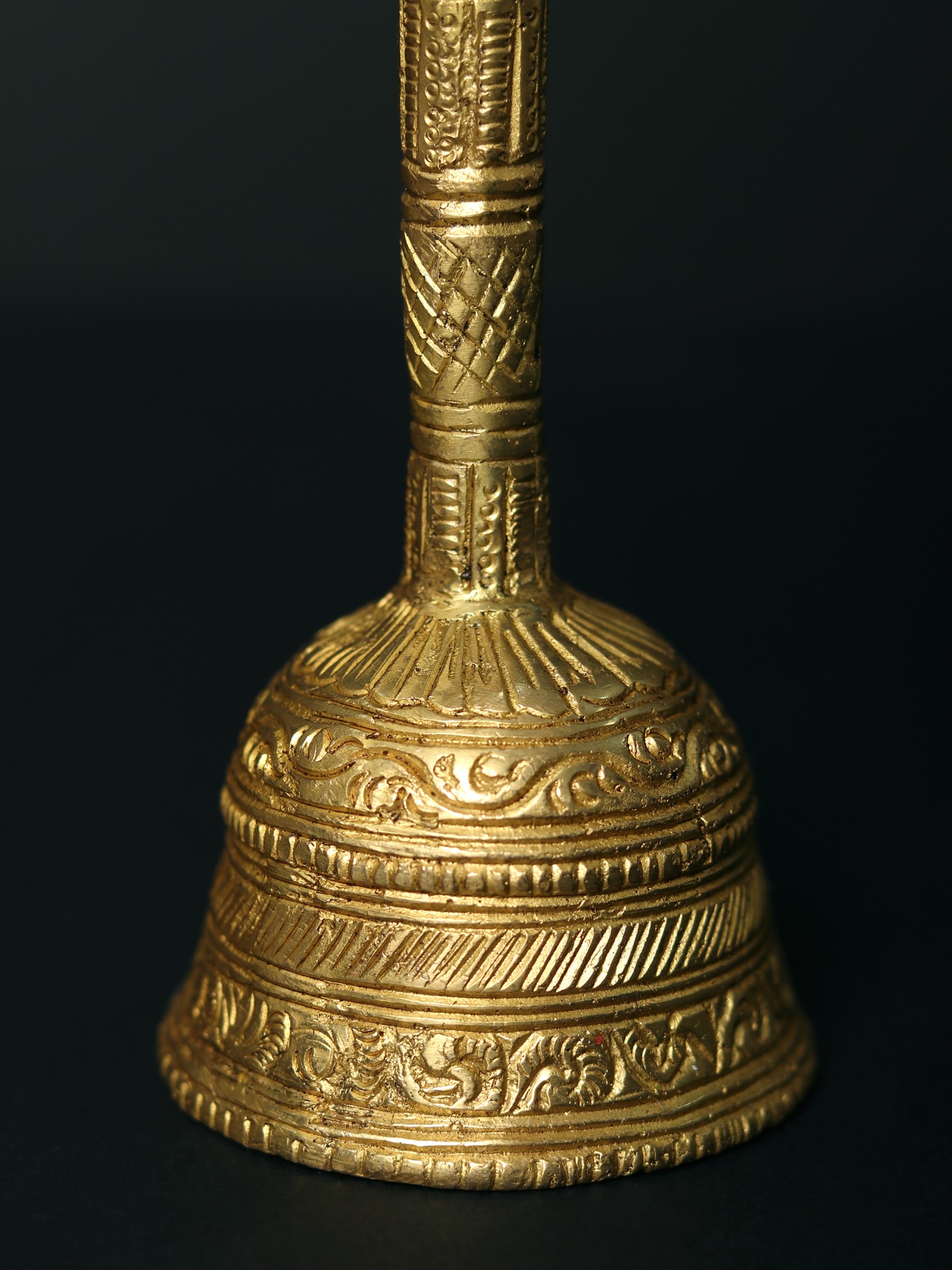 6" Brass Hindu Ritual Bell Exotic India Art