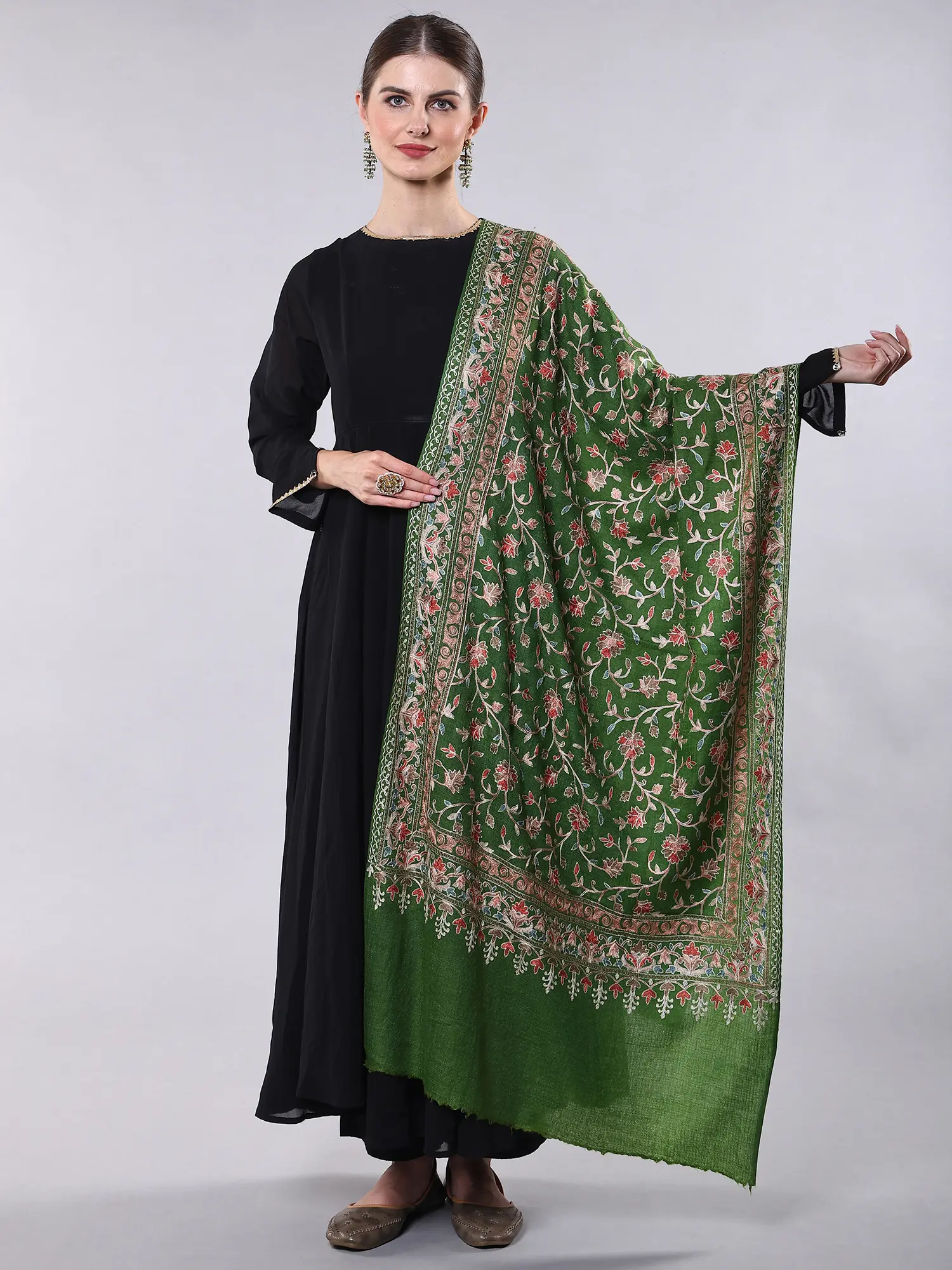 Wool Stole from Punjab with Chain Stitch Embroidered Phool Bail and Diamond Weave