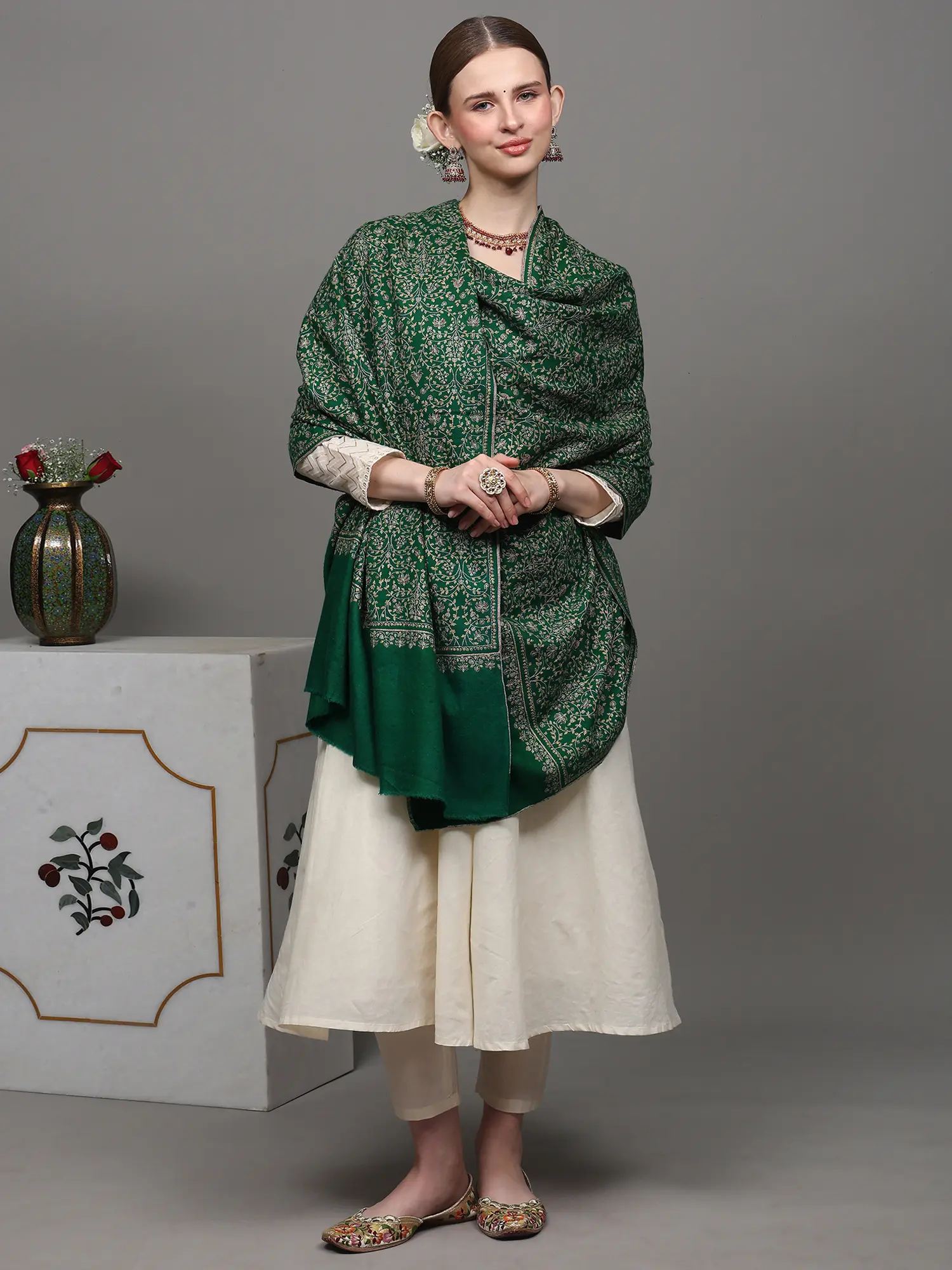 Emerald-Green Pure Pashmina Shawl with Embroidered Jaldaar Phool Bail by Hand, alternate view