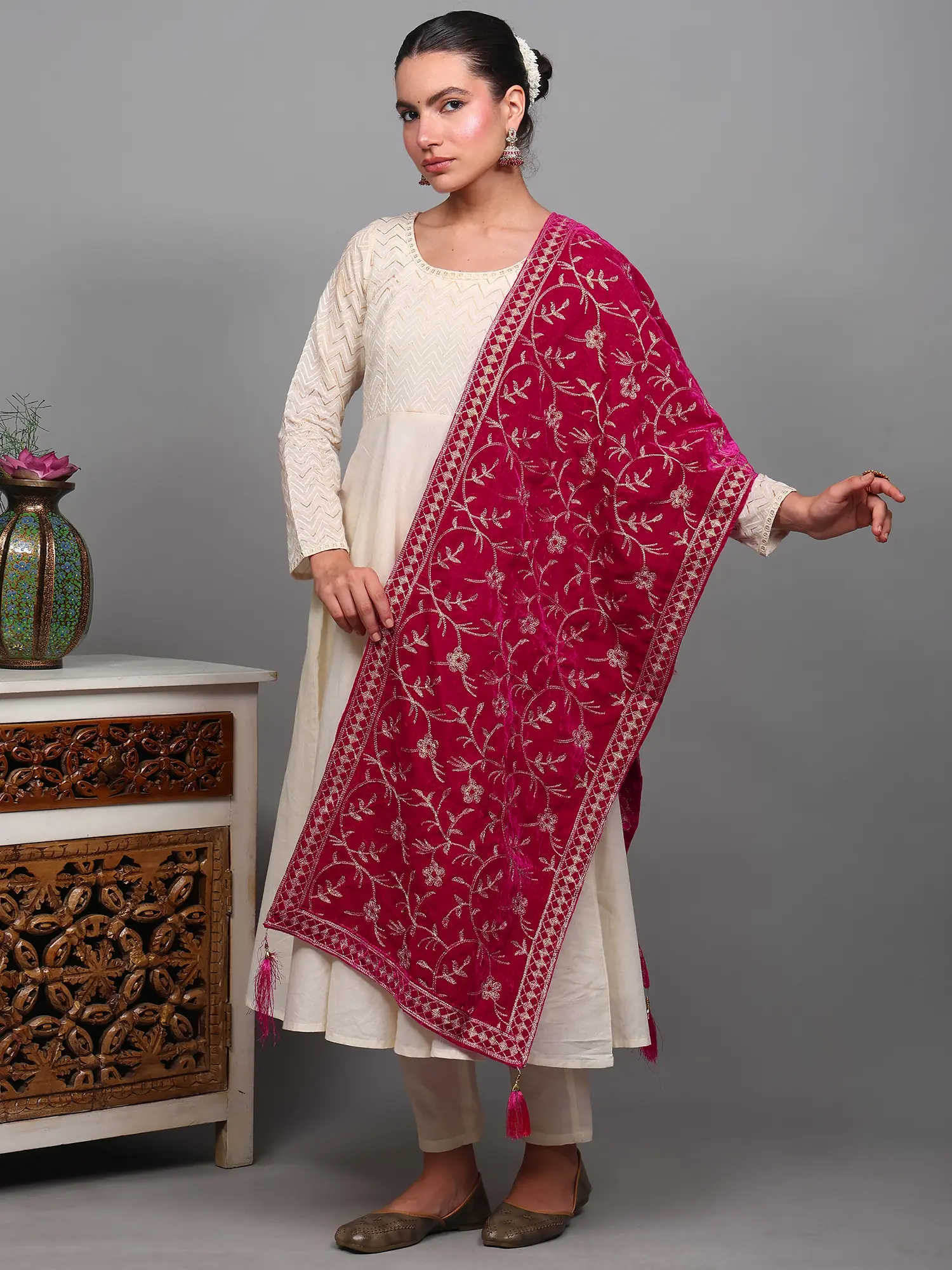 Velvet Stole with Embroidered Sprig Vine and Latkan from Amritsar