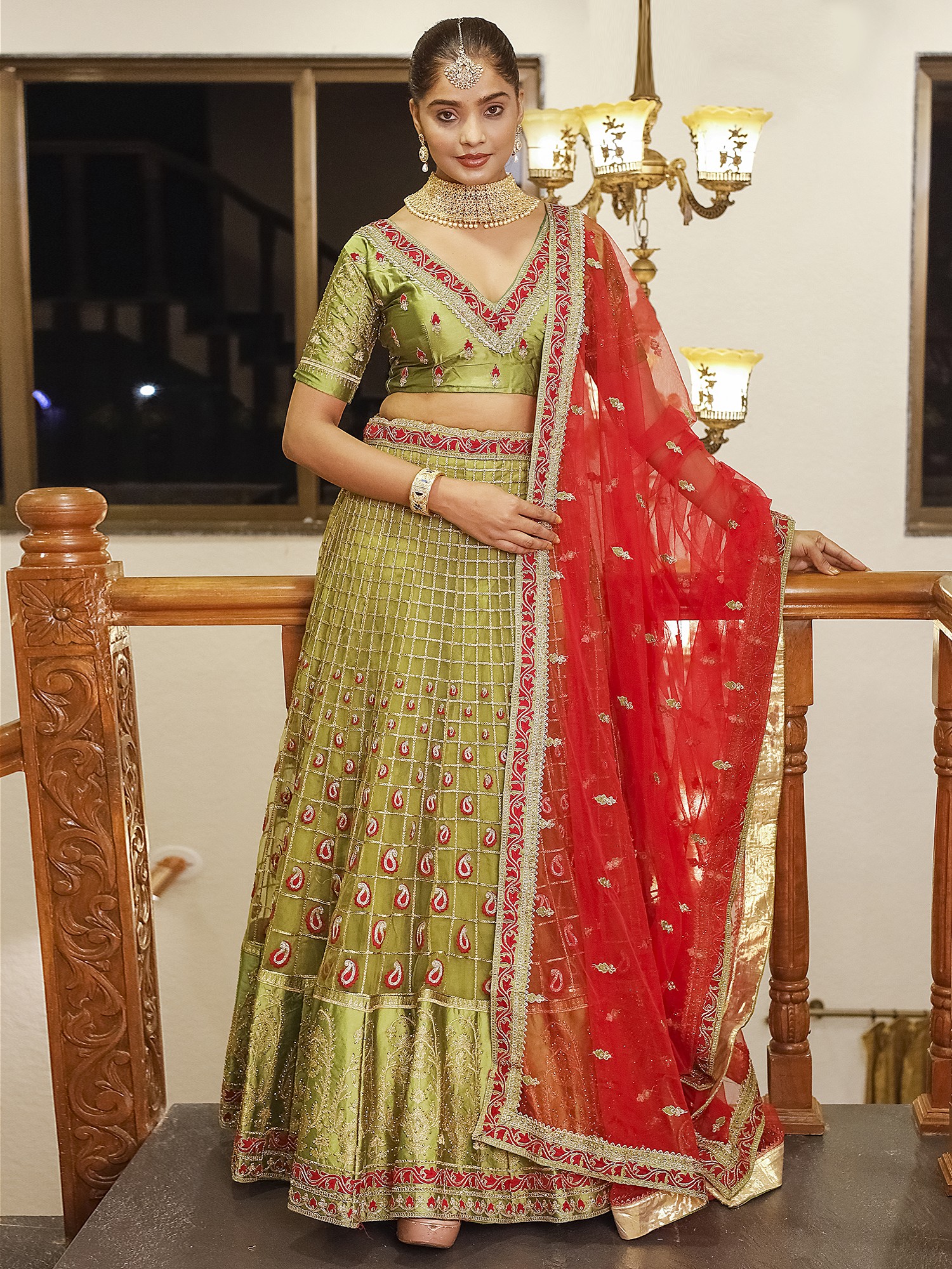 Pakistani Bridal Wear Red Blouse Lehenga - Mint Green Dupatta | Indian  bridal outfits, Indian bridal dress, Pakistani bridal wear