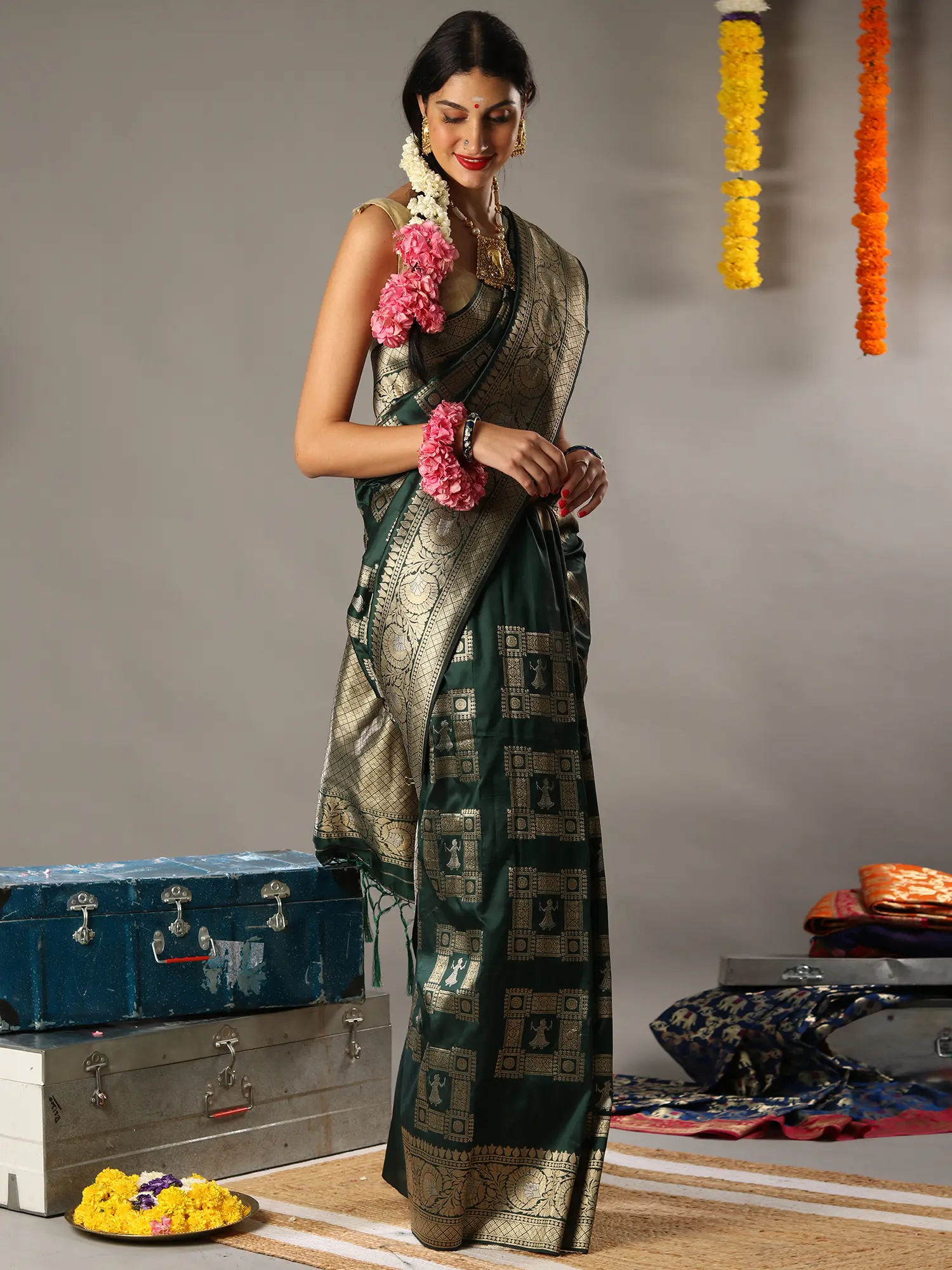 Greener Pastures Banarasi Silk Handloom Saree with Tassel Pallu, alternate view
