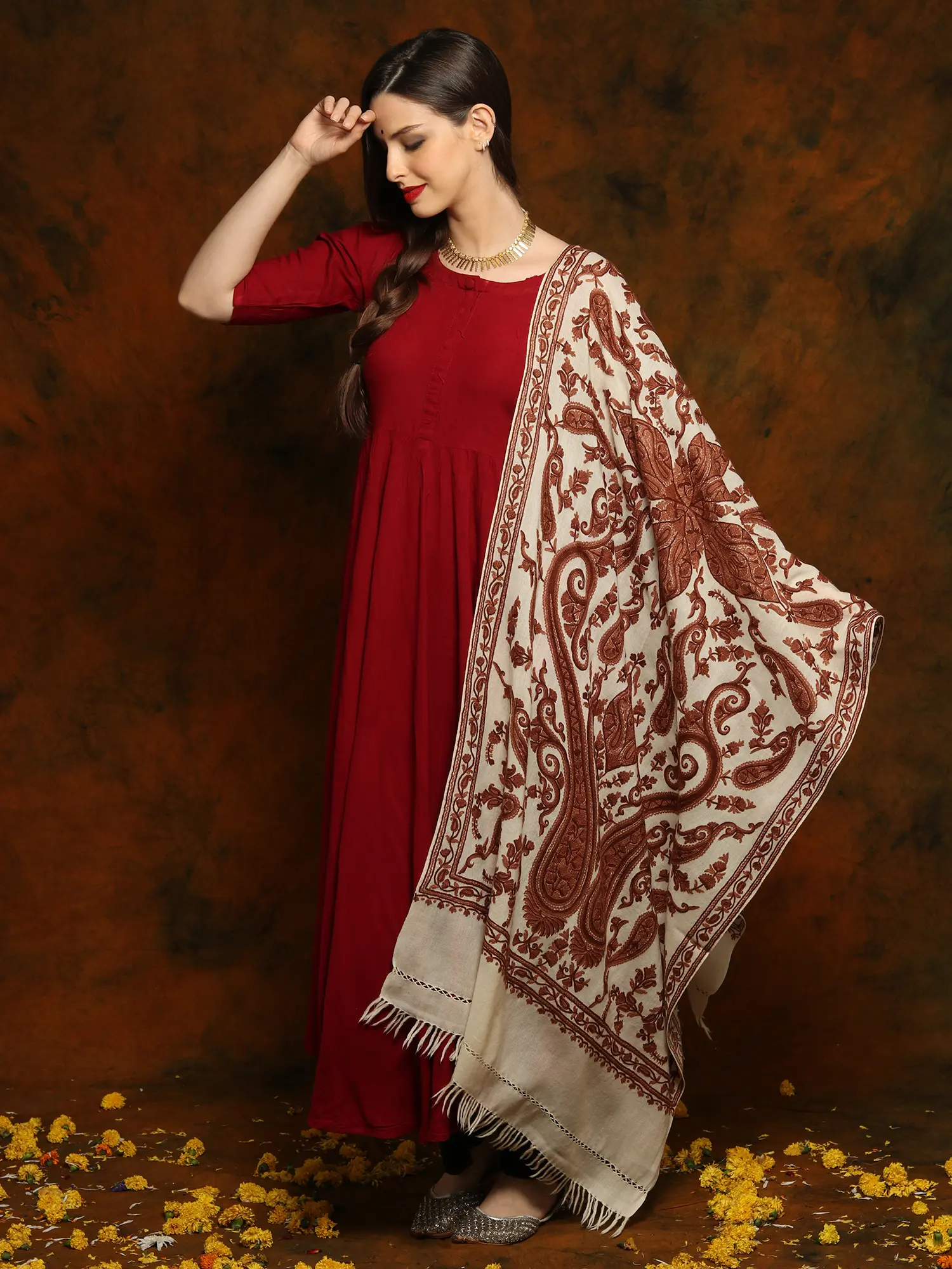 Cream Colored Fine Wool Shawl with Detailed Aari over Embroidery, alternate view