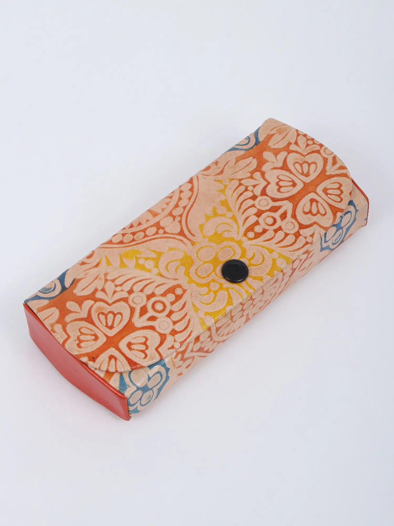Shantiniketan Pair of Leather Goggles and Lipstick Case Holder