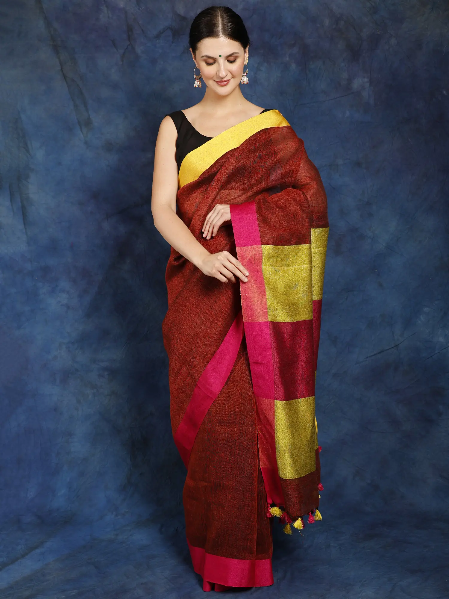 Plain Saree from Jharkhand with Box Pallu and Latkan