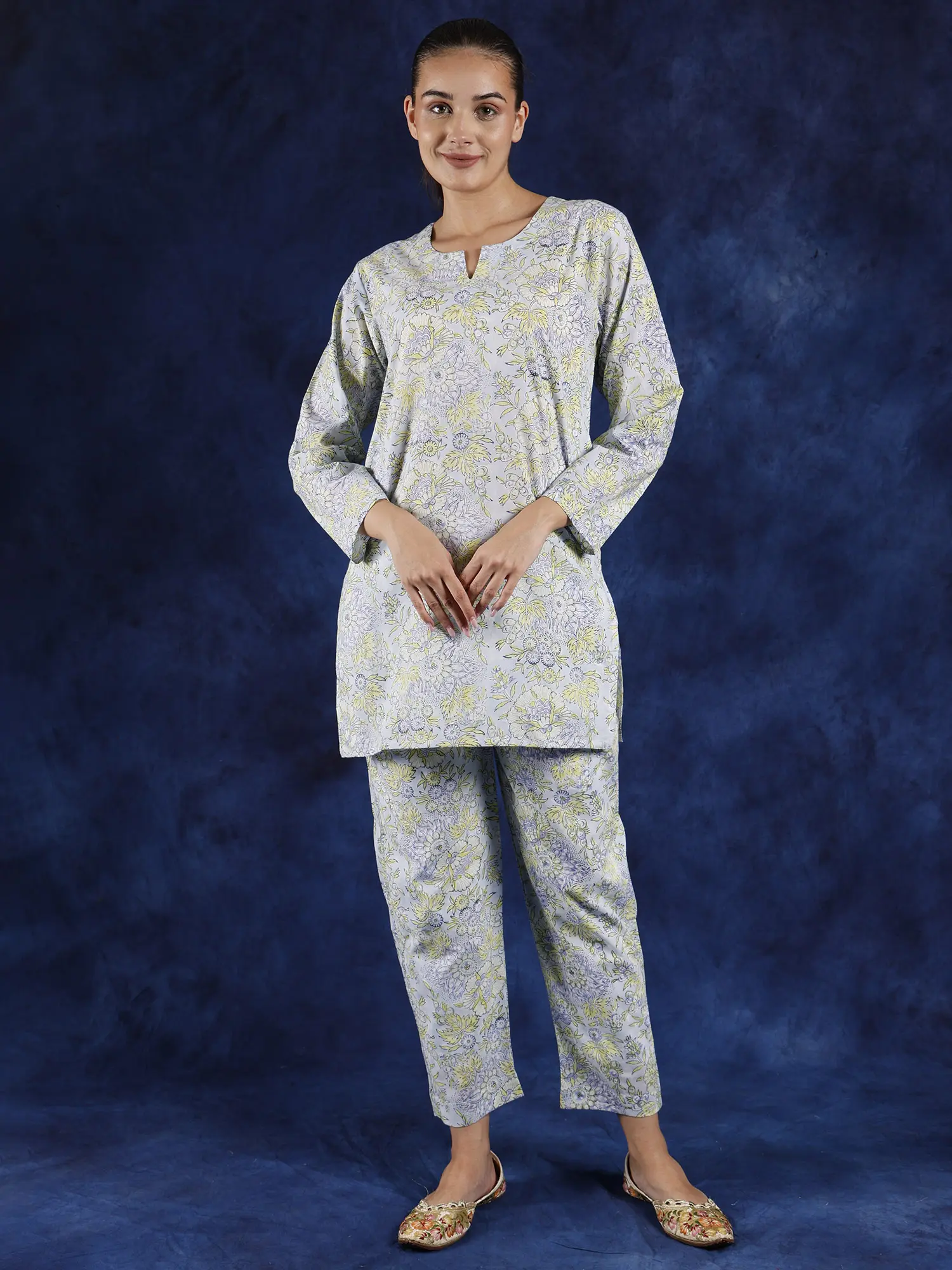 Country-Air Notch Neck Co-Ord Set with Block Printed Flowers and Side Pockets