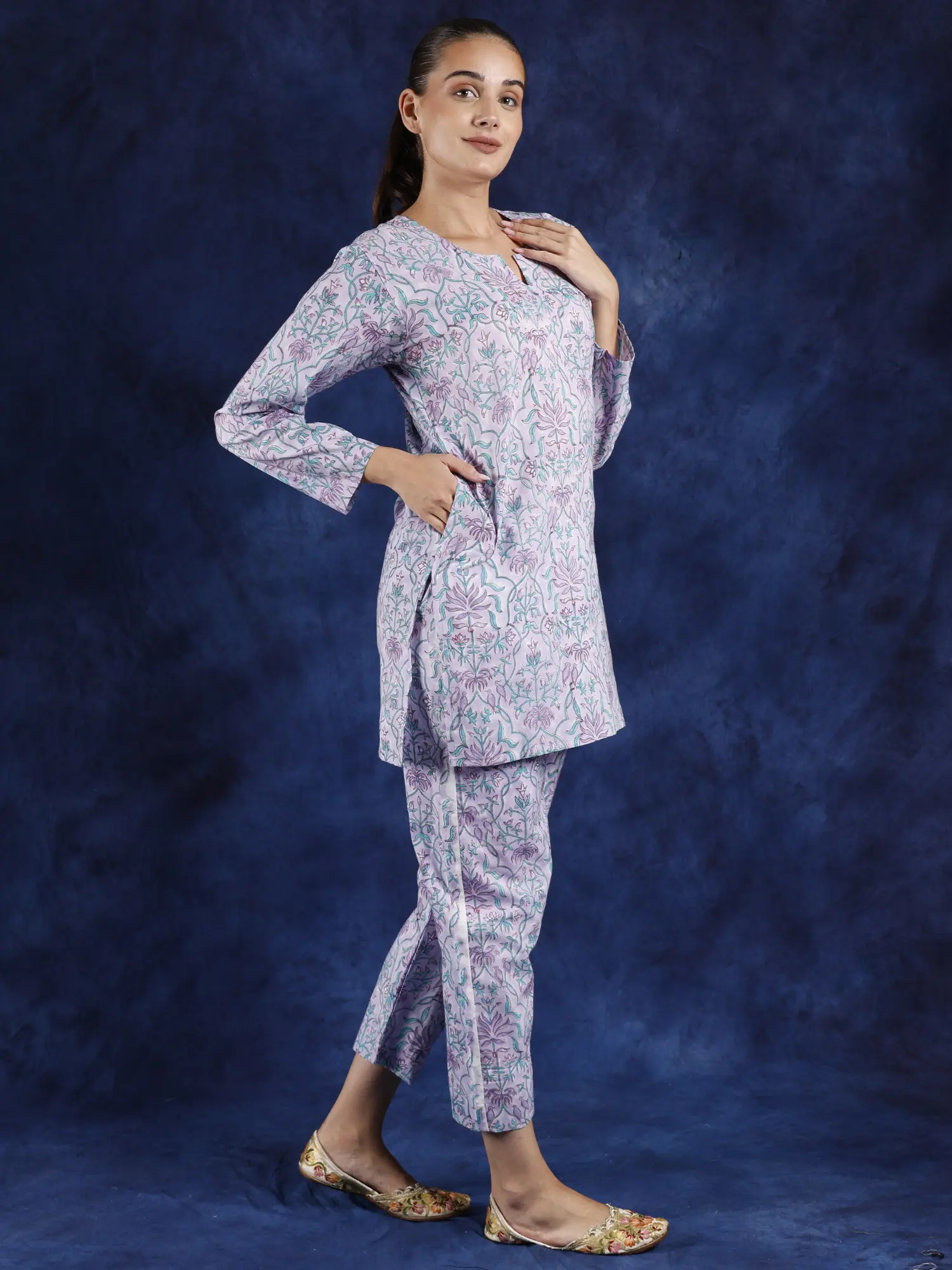 Orchid-Petel Pure Cotton Co-Ord Set with Block Printed Birds and Leaves, alternate view