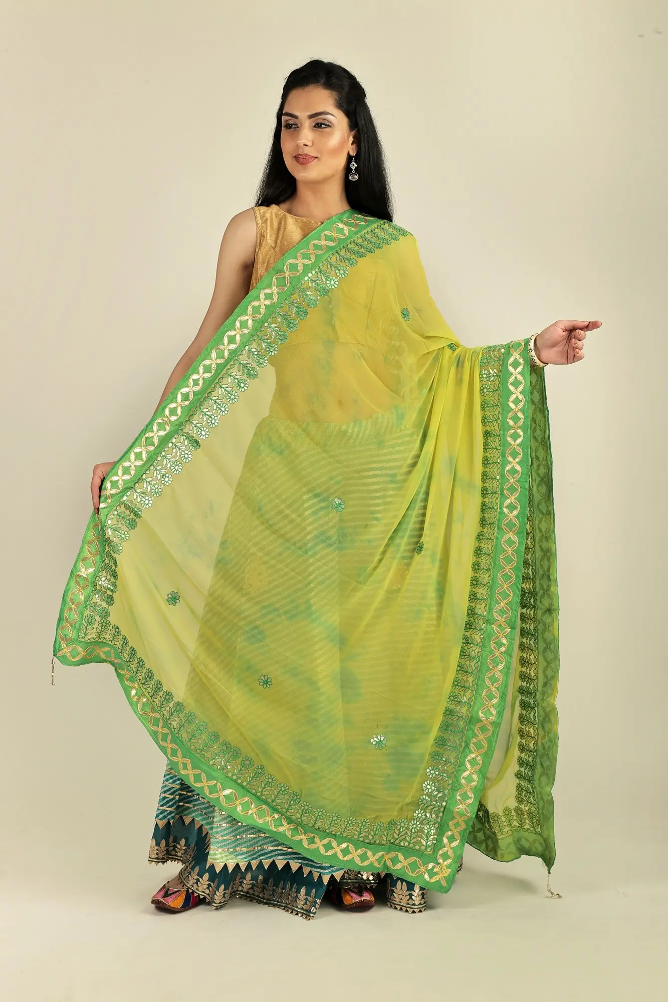Tie & Dye Pattern Digital Print Bemberg Chiffon Extra-Wide Dupatta With Tassels