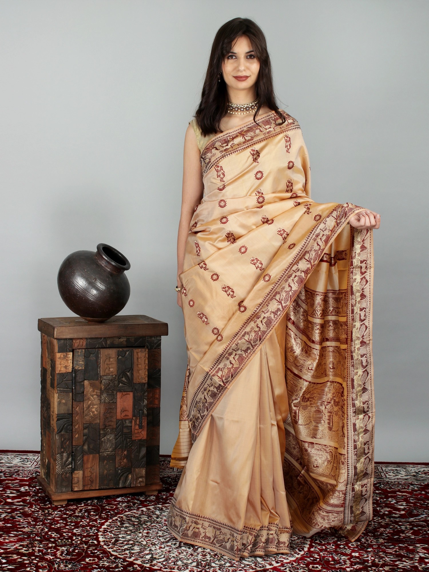 Baluchari Silk - Stunning black and gold zari work on the pallu