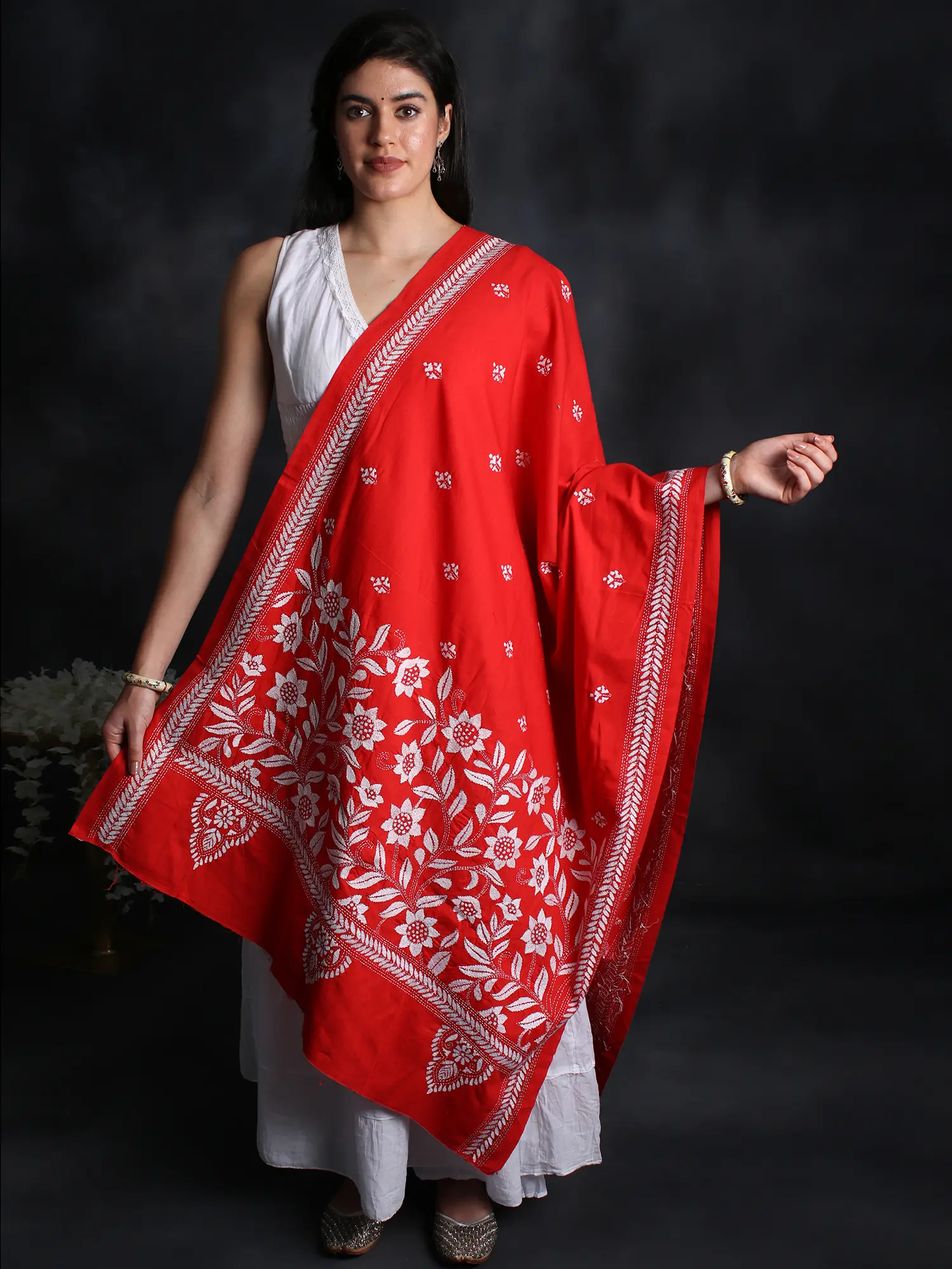 Tussar Silk Dupatta with Floral Kantha Embroidery