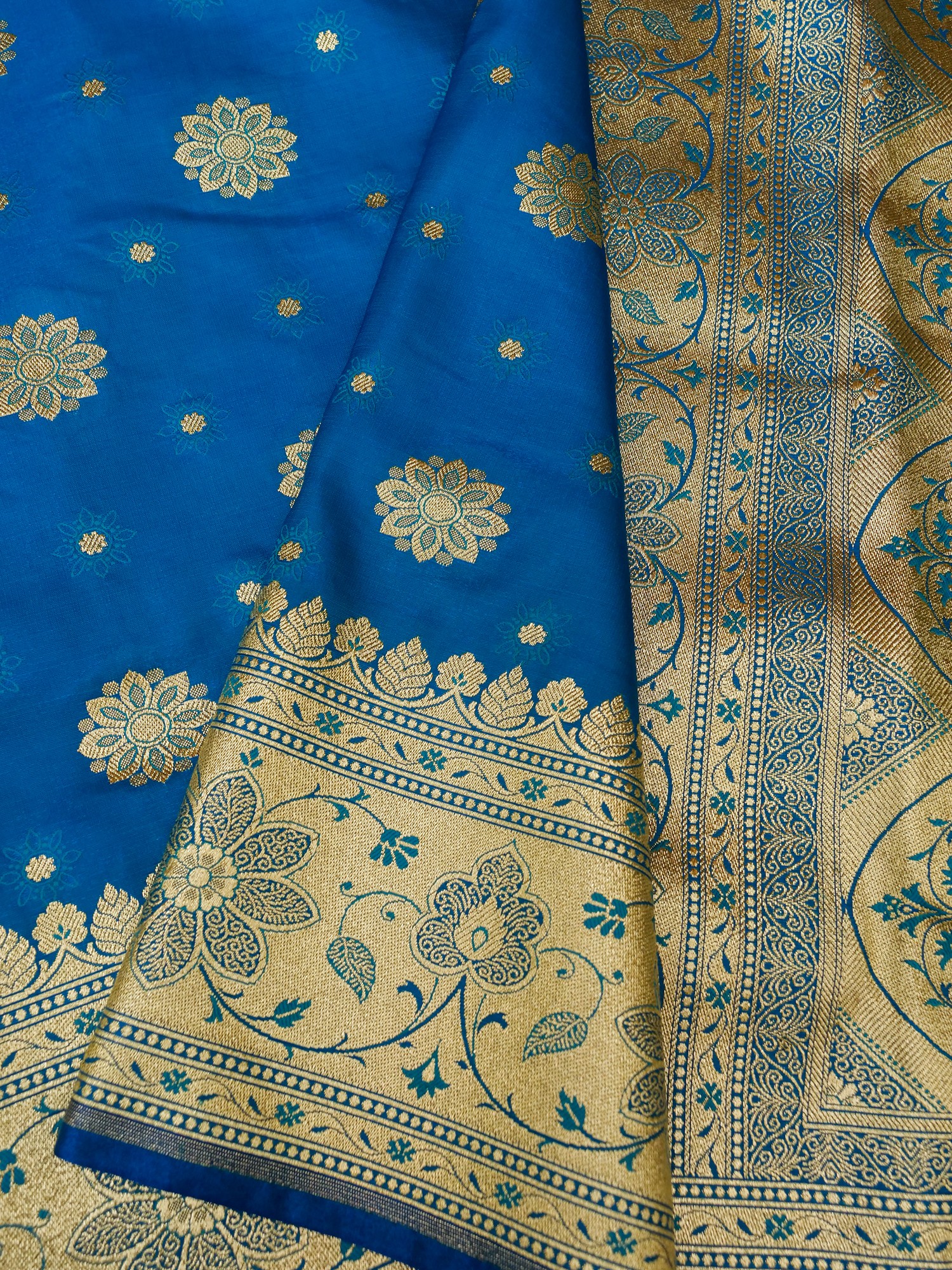 RoyalBlue Banarasi Art Silk Saree With Self Buta And Brocaded Floral