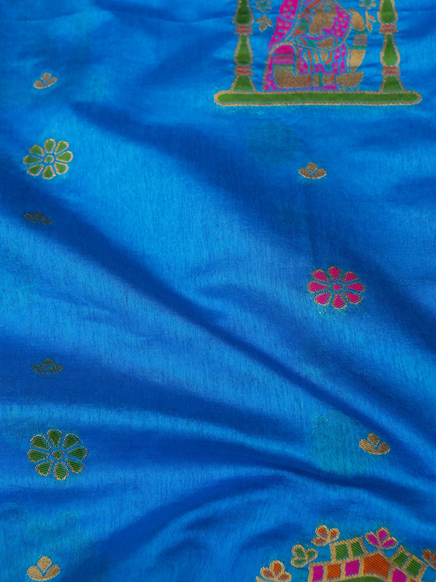 DivaBlue Banarasi Art Silk Saree With Depiction Of Wedding Through