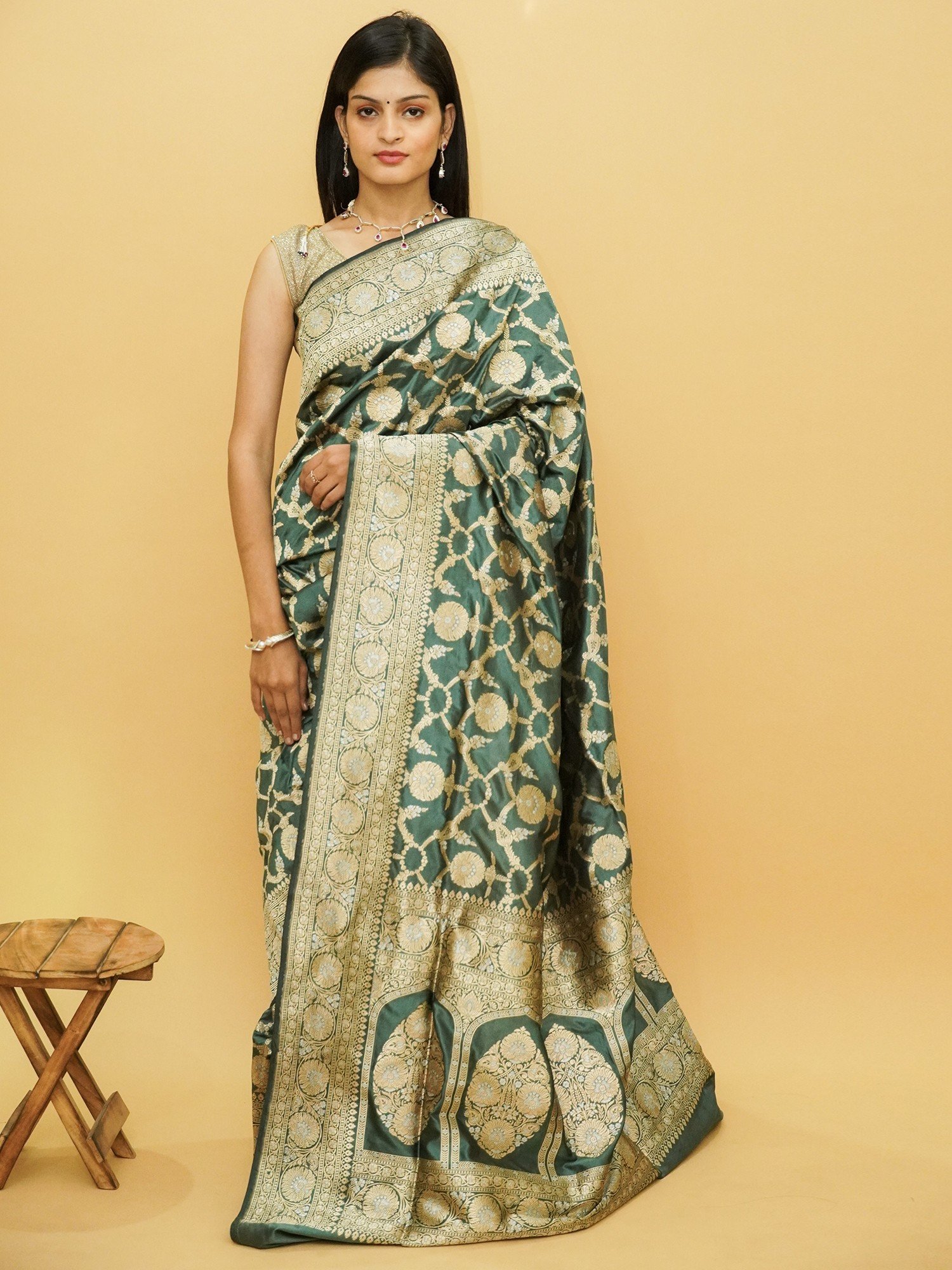 Deep-Sea Pure Silk Sona-Rupa Jaal Pattern Banarasi Saree With Bold ...