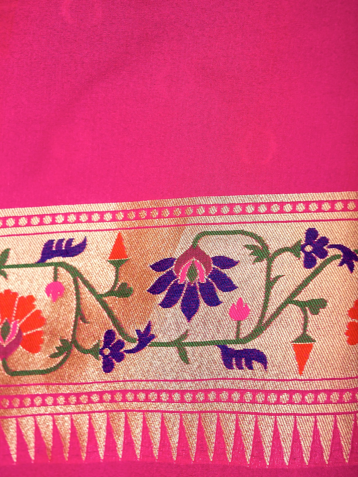 Rumba-Red Katan Silk Banarasi Saree With Chakaram Butta And Floral ...
