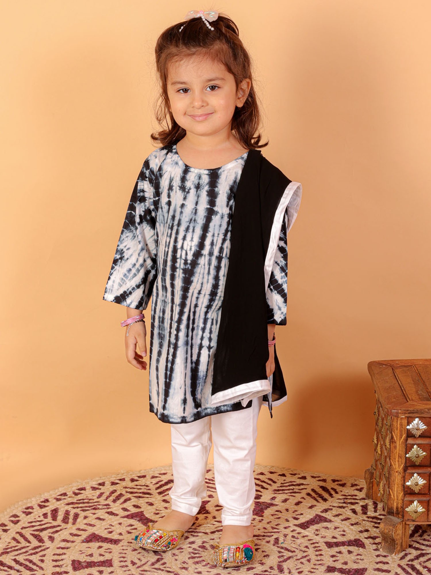 Abstract Printed Beads Embellished Kurta with Beads Embellished Flared –  FASHOR