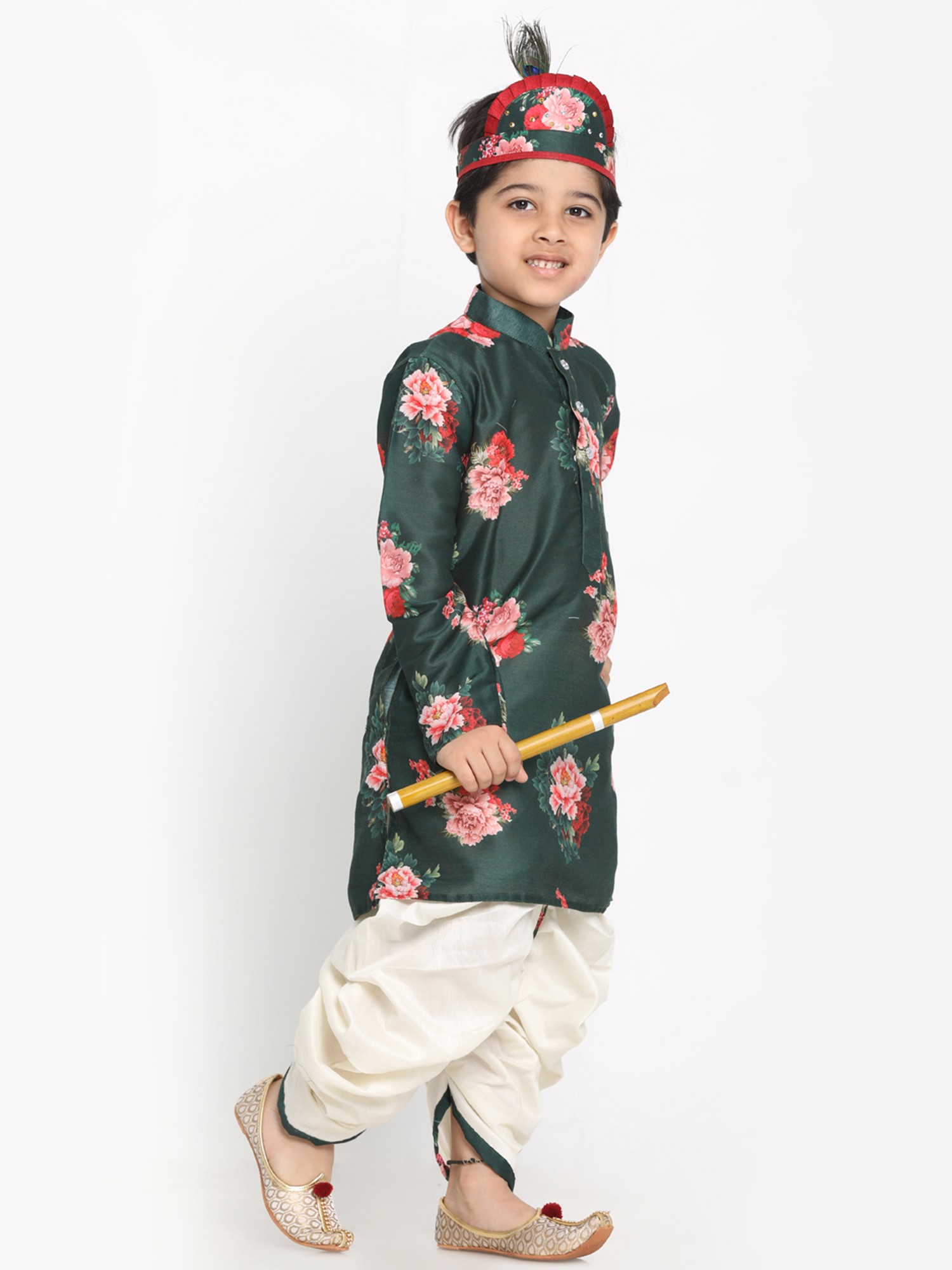 Amazon.com: AHHAAAA Yellow Krishna Dress Angrekha Kurta and Dhoti with  Accessories for Boys : Clothing, Shoes & Jewelry