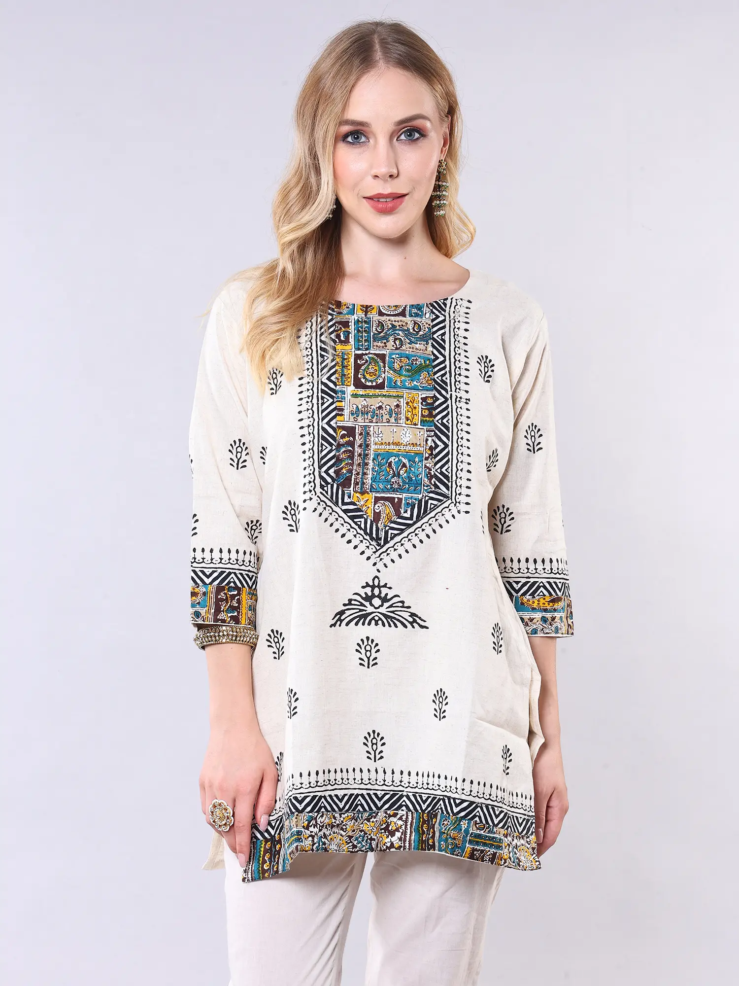Cannoli-Cream Cotton Printed Short Kurti with Round Neck