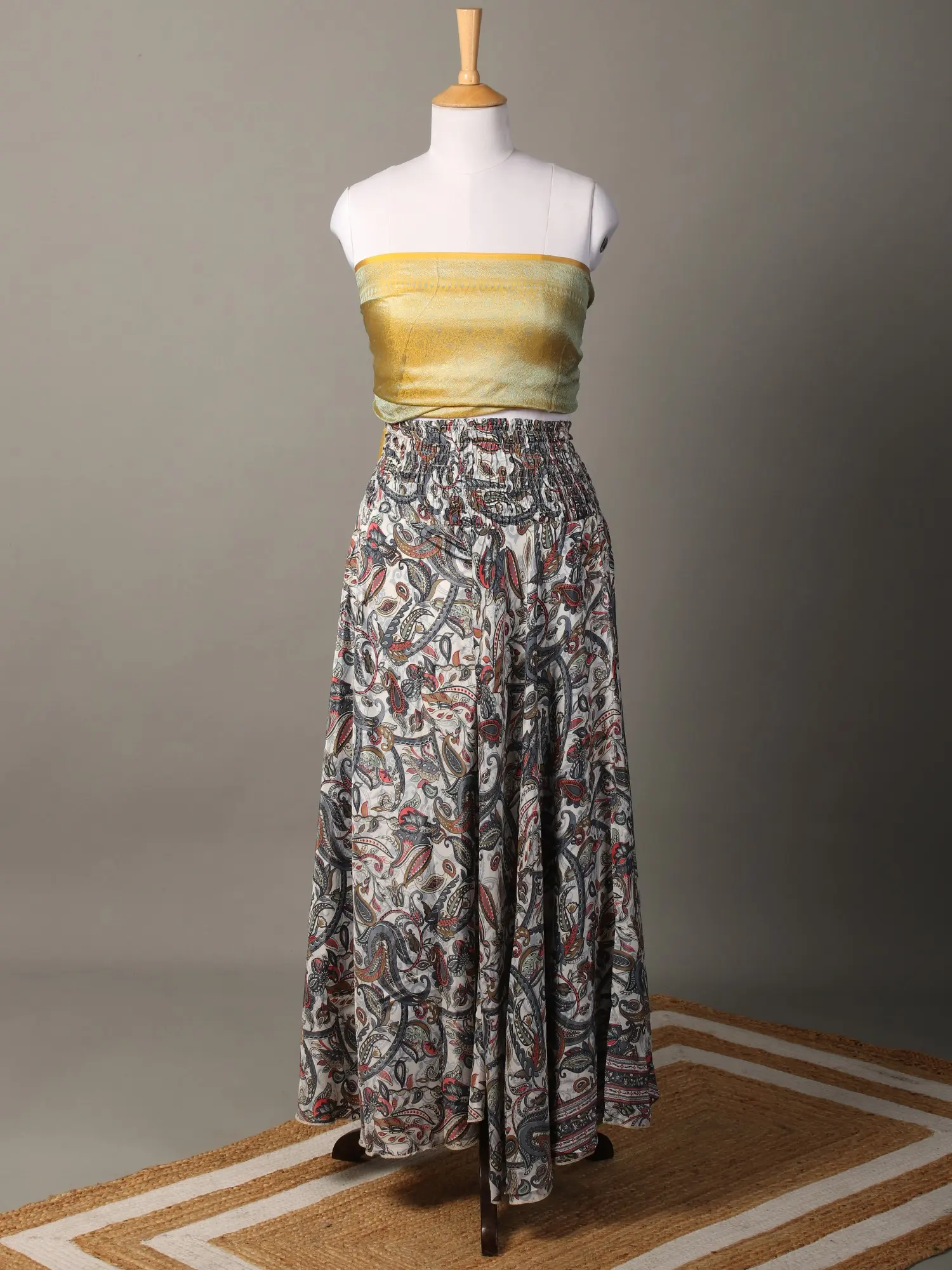 A-Line Printed White Skirt with Elastic Belt, alternate view