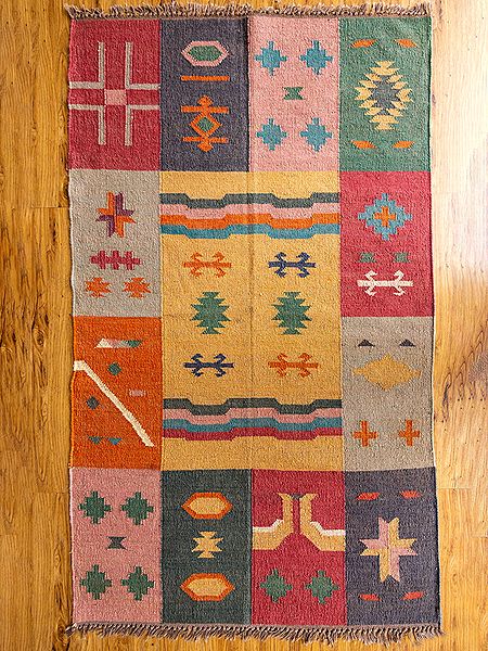 Floor Rugs and Carpets