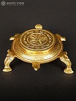 7" Brass Tortoise Design Pedestal (Chowki)
