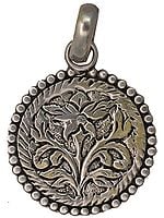 Sterling Pendant with Carved Flower