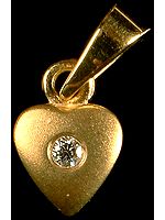 Finely Crafted Valentine Pendant with Diamond