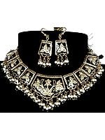 Black Mughal Vegetative Necklace with Earrings with Golden Accents