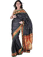 Black Paithani Handloom Sari with Zari Thread Woven Peacocks on Anchal
