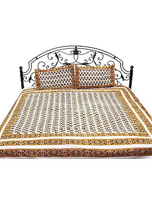 Ivory and Green Bedspread from Pilkhuwa with Printed Flowers All-Over