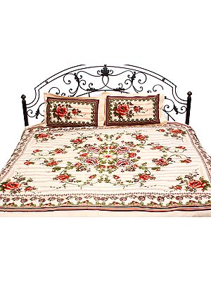 Peach Bedspread From Pilkhuwa with Large Printed Roses