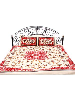 Peach Bedspread from Pilkhuwa with Printed Flowers All-Over