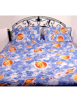 Printed Cosmic Bedspread with Cushion Covers