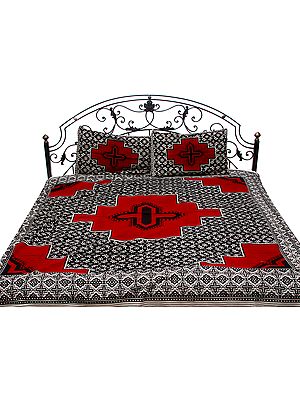 Red and Black Bedspread from Pilkhuwa with Floral Print