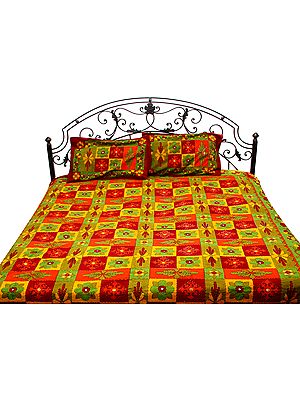 Tri-Color Sanganeri Bedspread with Printed Flowers and Kantha Embroidery
