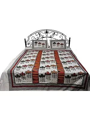 Ivory Bedspread from Pilkhuwa with Printed Maple Leaves
