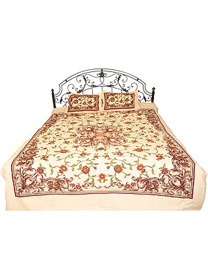 Vanilla-Cream Floral Printed Bedspread from Pilkhuwa