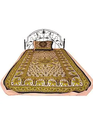 Cream and Green Single-Bed Bedspread from Pilkhuwa with Floral Print and Elephants