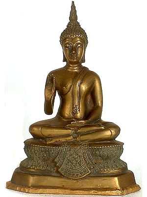 Blessing Thai Buddha