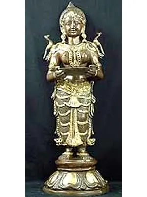 Deep Lakshmi