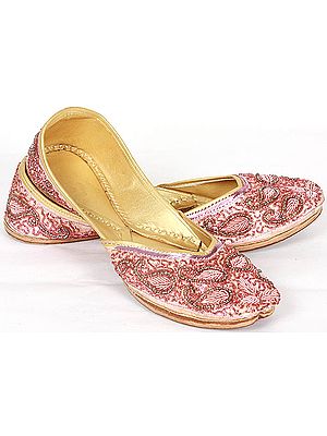 Pink Mojari Jooti from Jodhpur with Hand-Embroidered Paisleys