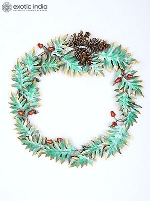 27" Christmas Wreath Wall Decor | Home Decor