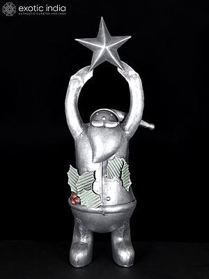 19" Iron Santa Holding Star | Home Decor